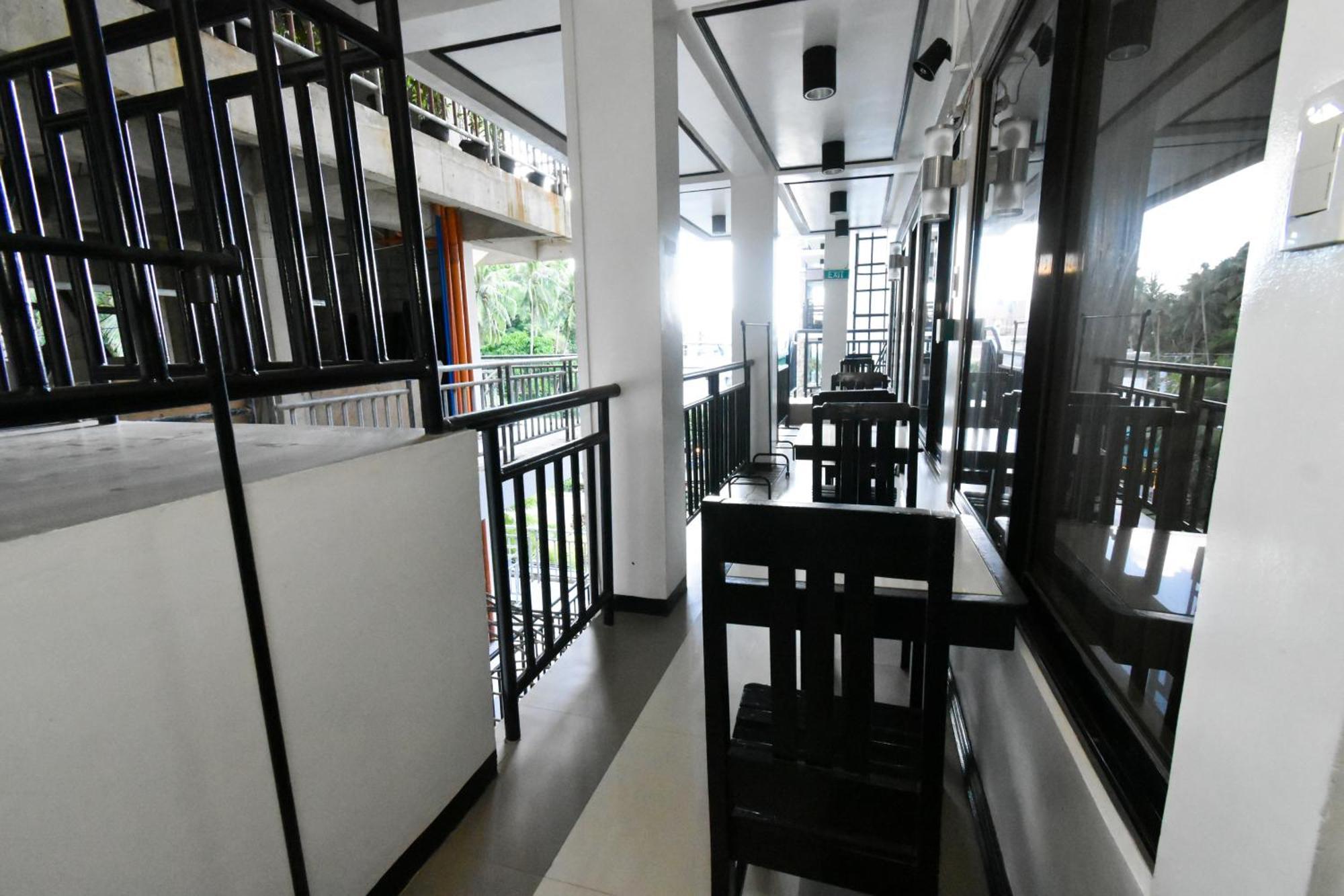 Swiftlets Inn El Nido Rum bild