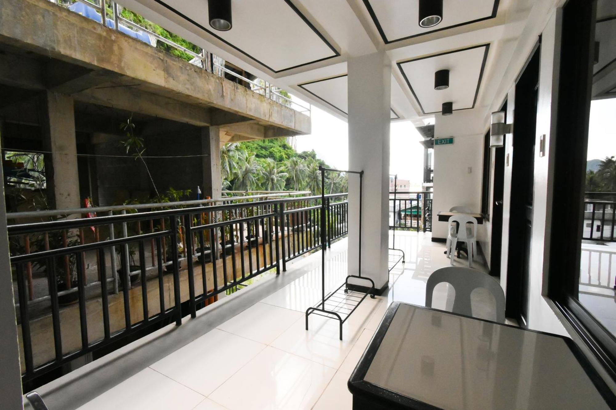 Swiftlets Inn El Nido Rum bild